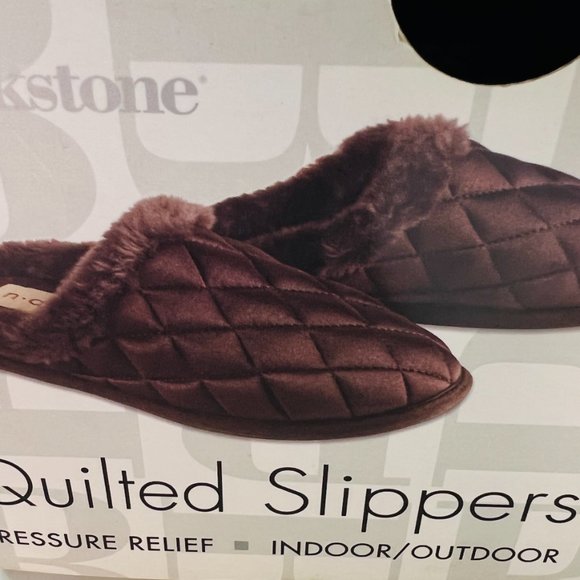 BROOKSTONE Women's Quilted Slip-On Slippers Size Large NIB - Picture 2 of 8